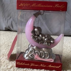 2000 MILLENIUM BABY. never taken out of box.